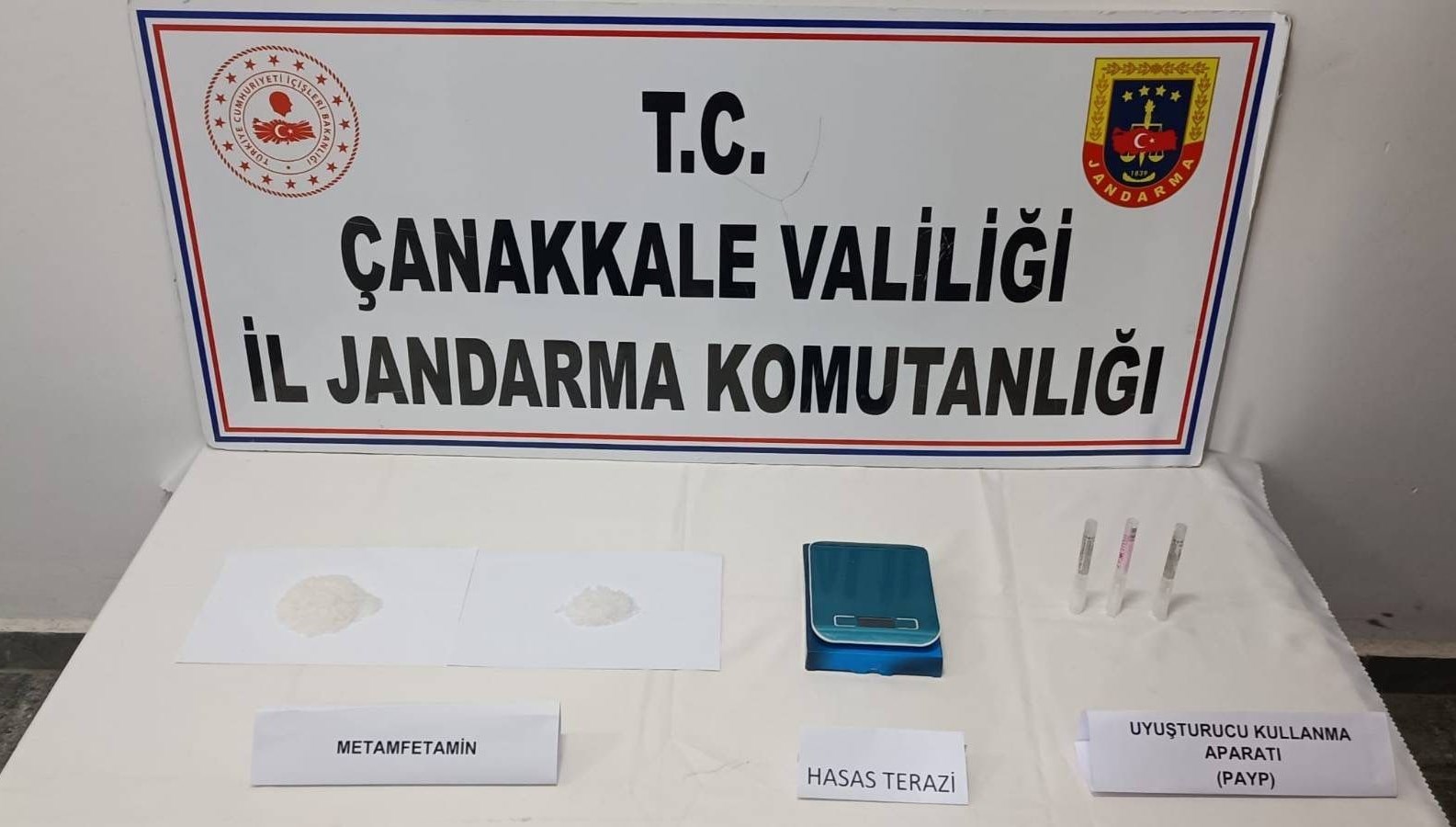 canakkalede uyusturucu operasyonu qcn8lvWA