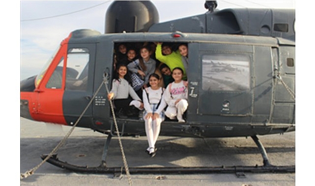 ogrenciler dil becerilerini gezerek pekistiriyor 8WEfynkE.jpg