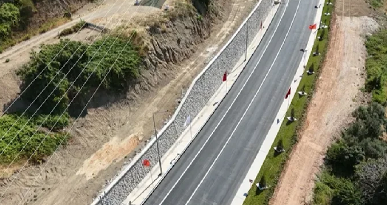 Beklenen yol 30 dakikaya indi yarin acilacak PgTdB2rk